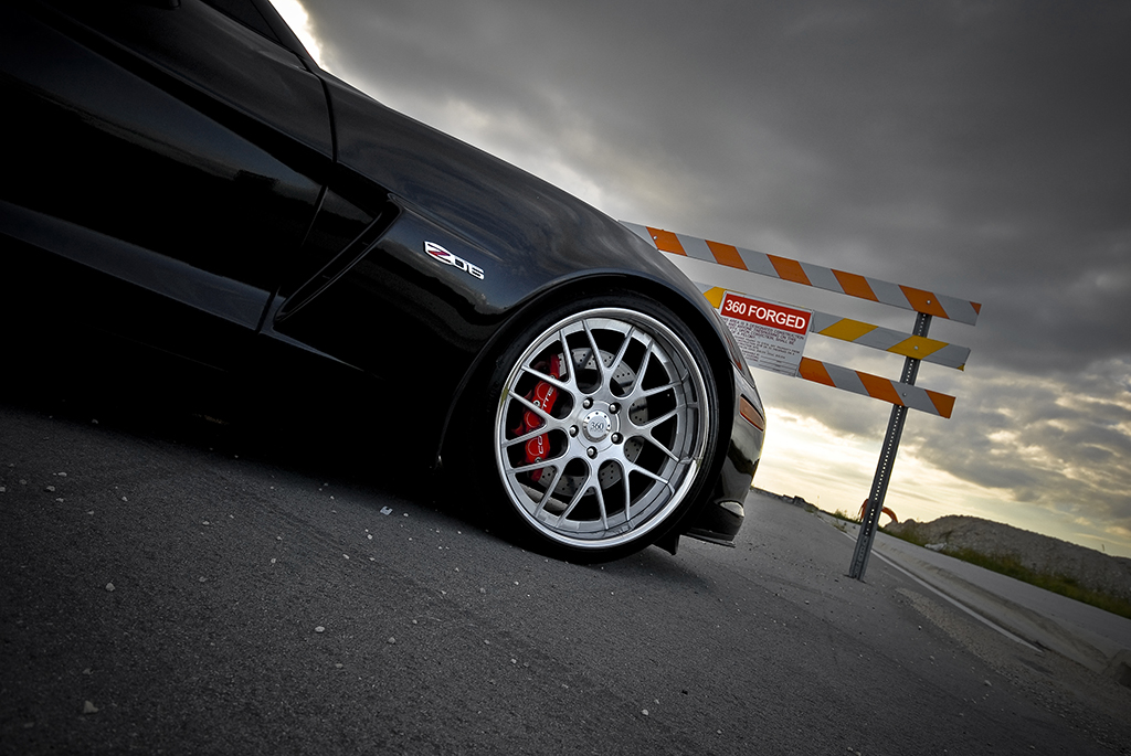 corvette-z06-on-360-forged-mesh-eight_3082723603_o.jpg